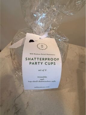 WH Hostess Blue Bows Christmas Tree Shatterproof Cups Set of 8 16 oz NEW